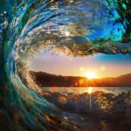 Фотообои Морская волна на закате